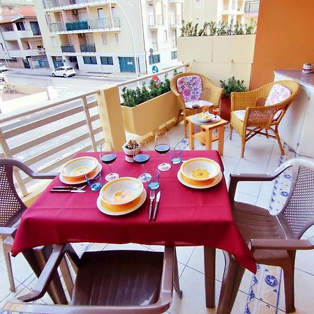 Casa Zulli A Due Passi Dalla Spiaggia อาลเกโร ภายนอก รูปภาพ