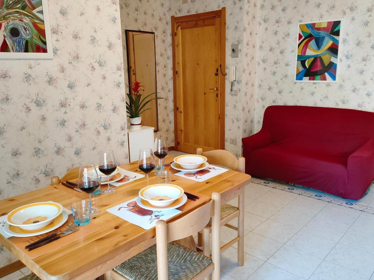 Casa Zulli A Due Passi Dalla Spiaggia อาลเกโร ภายนอก รูปภาพ